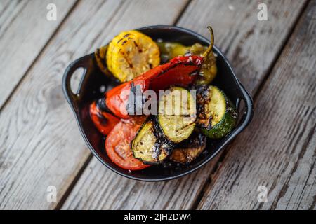 Verschiedene gegrillte Gemüse in einem argentinischen Restaurant Stockfoto