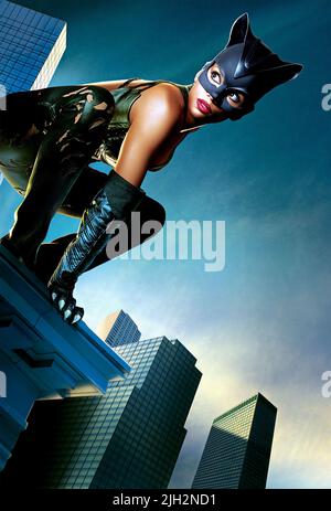 HALLE BERRY, CATWOMAN, 2004 Stockfoto