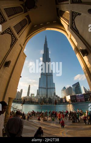 Nahaufnahme des Burj Khalifa, Dubai, Vereinigte Arabische Emirate Stockfoto