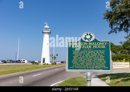 Biloxi, MS - 18. Juni 2022: Historische Markierung für Robinson-Maloney-Dantzler House Stockfoto