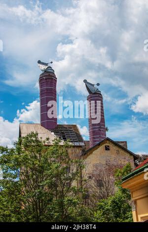 Das ursprüngliche alte historische Gebäude der Gurbanov Brauerei, die das berühmte slowakische Bier produziert. Das alte Gebäude der Brauerei in der Stadt Ni Stockfoto