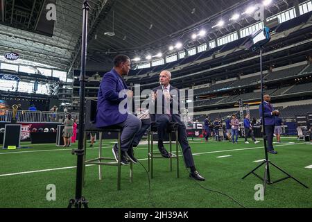 Der kommende Kommissar Brett Yormark spricht mit den Medien während des Medientages der Big 12 Conference, Mittwoch, den 13. Juli 2022, in Arlington, TX. (Mario Terr Stockfoto