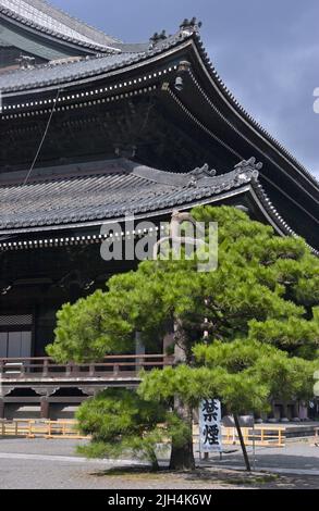 Der majestätische Hongwan-ji Tempel, Kyoto JP Stockfoto