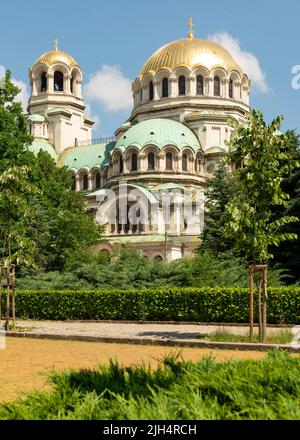 Alexander-Newski-Kathedrale Sofia Bulgarien und Goldene Kuppeln architektonische Details von St. Alexander Nevski Orthodoxe Kathedrale in Sofia, Bulgarien, Balkan Stockfoto