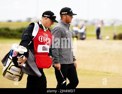 US-amerikanischer Talor Gooch am zweiten Tag der Open am Old Course, St Andrews. Bilddatum: Freitag, 15. Juli 2022. Stockfoto