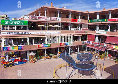 Yumbo, großes Einkaufszentrum in Playa del Ingles, Kanarische Inseln, Spanien, Europa Stockfoto