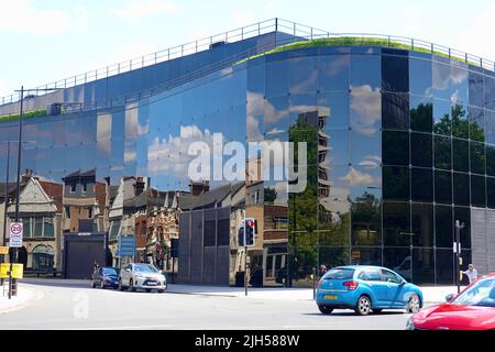 Ipswich, Suffolk, Großbritannien - 15. Juli 2022: Das denkmalgeschützte Willis Building, das Norman Foster im Jahr 1970s entworfen hat, wurde im Jahr 1 gelistet. Stockfoto