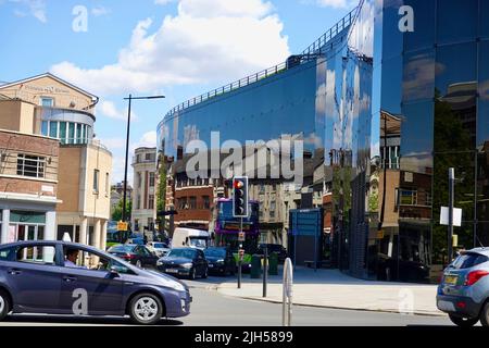 Ipswich, Suffolk, Großbritannien - 15. Juli 2022: Das denkmalgeschützte Willis Building, das Norman Foster im Jahr 1970s entworfen hat, wurde im Jahr 1 gelistet. Stockfoto