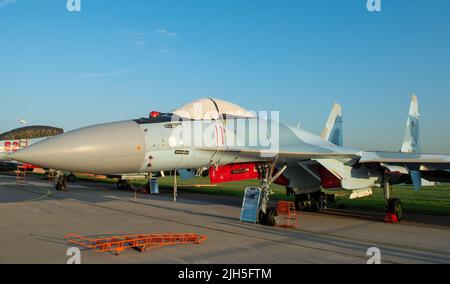 30. August 2019, Region Moskau, Russland. Russische Sukhoi Su-35S Mehrzweck super manövrierfähig Kämpfer Stockfoto