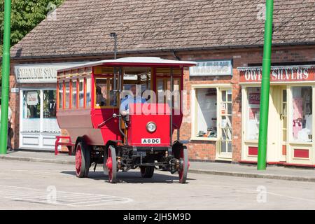 Ein Besuch im Sandtoft Trolleybus Museum Stockfoto