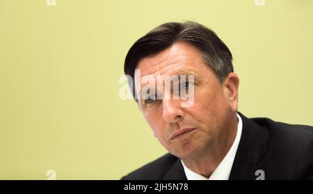 Kiew, Ukraine. 11.. Mai 2018. Präsident der Republik Slowenien Borut Pahor, gesehen bei einem Treffen mit dem Präsidenten der Ukraine Petro Poroschenko in Kiew. Borut Pahor ist ein slowenischer Politiker. Seit Dezember 2012 war er Präsident von Slowenien. Von November 2008 bis Februar 2012 war er Premierminister. (Foto von Mykhaylo Palinchak/SOPA Images/Sipa USA) Quelle: SIPA USA/Alamy Live News Stockfoto