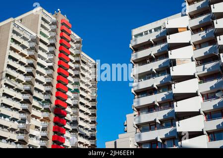 Hochhaus-Wohngebäude, Chorweiler-Satellitenstadt in Köln, Nordrhein-Westfalen, Deutschland Stockfoto