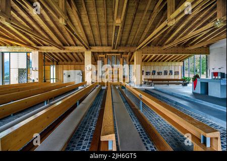 Die Kirche des Heiligen Geistes mit Orgel, Oberjoch, Allgäu, Bayern, Deutschland Stockfoto