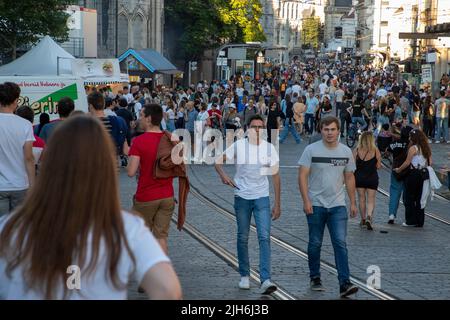 Gent, Belgien. 15.. Juli 2022. Die Abbildung zeigt die offizielle Eröffnung der Ausgabe 179. des Stadtfestes „Gentse Feesten“ in Gent, Freitag, 15. Juli 2022. Die diesjährige Ausgabe findet vom 15. Bis 24. Juli statt. BELGA FOTO NICOLAS MAETERLINCK Kredit: Belga Nachrichtenagentur/Alamy Live News Stockfoto