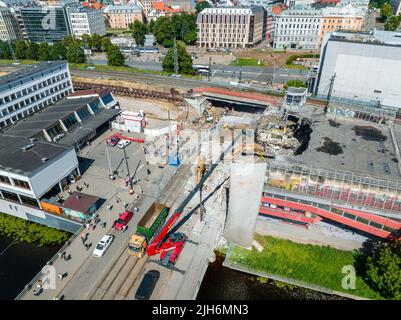 Abriss des Titanic-Gebäudes im Zentrum von Riga Stockfoto