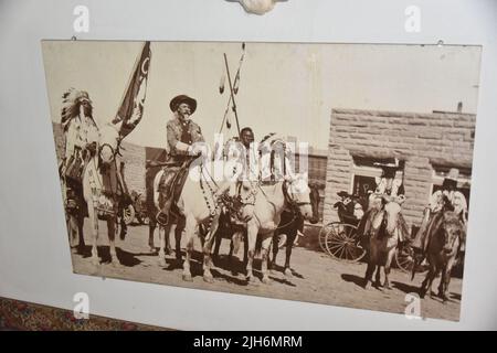 Cody, WY, USA. Irma Hotel eröffnet am 11./1./1902. W.F. Cody nannte das Hotel nach seiner jüngsten Tochter. Die Zimmer sind in ihrer 1902 Eleganz restauriert. Stockfoto