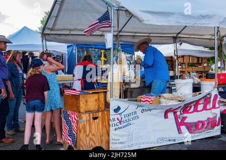 Wyoming, 4 2022. JULI - Straßenverkäufer für die Stampede Parade Stockfoto