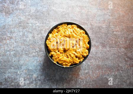 Indische, traditionelle, würzige Stachelbeerpickel Stockfoto