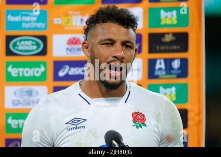 Sydney, Australien. 16.. Juli 2022. Courtney Lawes aus England hält die Siegerrede während des eToro England Series-Spiels zwischen Australien und England am 16. Juli 2022 auf dem Sydney Cricket Ground, Sydney, Australien. Foto von Peter Dovgan. Nur zur redaktionellen Verwendung, Lizenz für kommerzielle Nutzung erforderlich. Keine Verwendung bei Wetten, Spielen oder Veröffentlichungen einzelner Clubs/Vereine/Spieler. Kredit: UK Sports Pics Ltd/Alamy Live Nachrichten Stockfoto