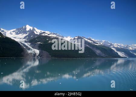 Glacier Mountain Range in College Fjord, Alaska Stockfoto