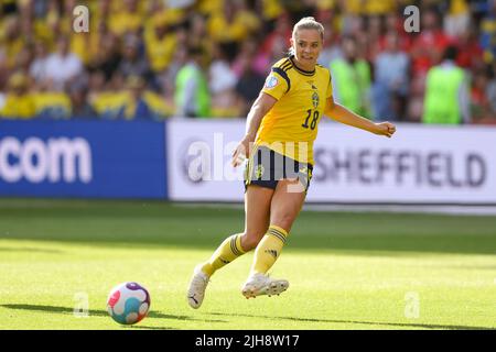 Sheffield, England, 13.. Juli 2022. Fridolina Rolfo aus Schweden beim Spiel der UEFA Women's European Championship 2022 in Bramall Lane, Sheffield. Bildnachweis sollte lauten: Jonathan Moscrop / Sportimage Stockfoto