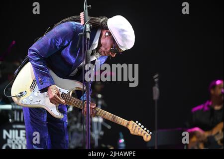 Nile Rodgers & Chic auf der Doncaster Racecourse, Großbritannien , 16.07.2022 Stockfoto