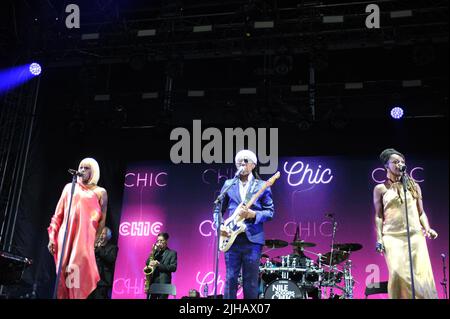 Nile Rodgers & Chic auf der Doncaster Racecourse, Großbritannien , 16.07.2022 Stockfoto