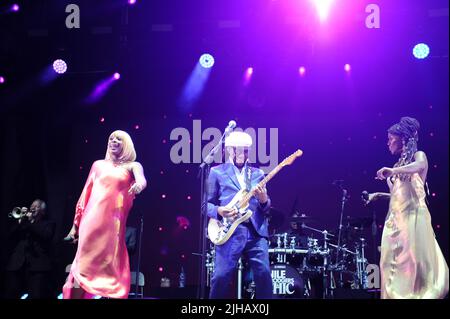 Nile Rodgers & Chic auf der Doncaster Racecourse, Großbritannien , 16.07.2022 Stockfoto