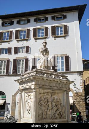 Statue von Giovanni dalle Bande Nere Medici auf der Piazza di San Lorenzo Florenz Italien Stockfoto