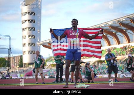 16 July 2022, US, Eugene: Leichtathletik: Weltmeisterschaft: Fred Kerley USA bei den 100m Siegen im Finale. Foto: Michael Kappeler/dpa Stockfoto