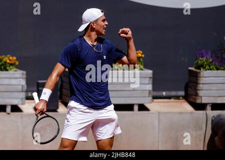 17. Juli 2022, Hamburg: Tennis: WTA Tour/ATP Tour, Einzel, Männer, Qualifying, 2. Runden. Topo (Deutschland) - Molleker (Deutschland). Marko Topo Prost. Foto: Frank Molter/dpa Stockfoto