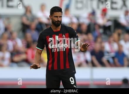 Köln, Deutschland. 07.. Juni 2022. Telekom Cup, 1. FC Cologne vs AC Milan, Olivier Giroud (Mailand) Credit: Jürgen Schwarz/Alamy Live News Stockfoto
