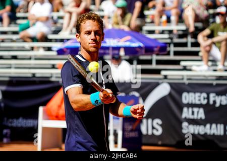 AMERSFOORT, NIEDERLANDE - 17. JULI: Roberto Carballes Baena aus Spanien während des Herren-Singles-Finales der Van Mossel Kia Dutch Open am 17. Juli 2022 auf dem ALTA Tennisground in Amersfoort, Niederlande (Foto: Rene Nijhuis/BSR Agency) Stockfoto