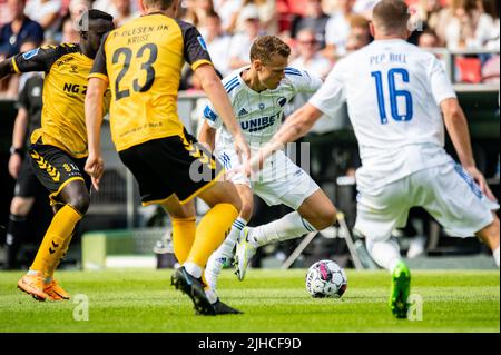 Kopenhagen, Dänemark. 17.. Juli 2022. Viktor Claesson (7) vom FC Kopenhagen beim Superliga-Spiel 3F zwischen dem FC Kopenhagen und AC Horsens im Kopenhagener Park. (Foto: Gonzales Photo/Alamy Live News Stockfoto