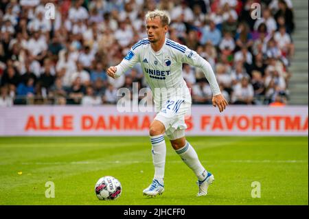 Kopenhagen, Dänemark. 17.. Juli 2022. Peter Ankersen (22) vom FC Kopenhagen beim Superliga-Spiel 3F zwischen dem FC Kopenhagen und AC Horsens in Parken in Kopenhagen. (Foto: Gonzales Photo/Alamy Live News Stockfoto