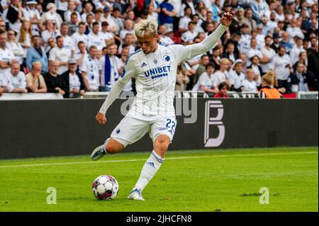 Kopenhagen, Dänemark. 17.. Juli 2022. Peter Ankersen (22) vom FC Kopenhagen beim Superliga-Spiel 3F zwischen dem FC Kopenhagen und AC Horsens in Parken in Kopenhagen. (Foto: Gonzales Photo/Alamy Live News Stockfoto