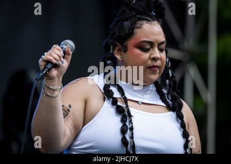 Chicago, USA. 17.. Juli 2022. KAINA tritt am Sonntag, 17. Juli 2020, beim Pitchfork Festival in Chicago, IL, auf. (Foto von Christopher Dilts/Sipa USA) Quelle: SIPA USA/Alamy Live News Stockfoto