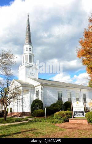 WESTFIELD, NEW JERSEY - 02 Sep 2019: Die ersten Gemeindekirche Zeichen in der historischen Innenstadt von Westfield. Stockfoto