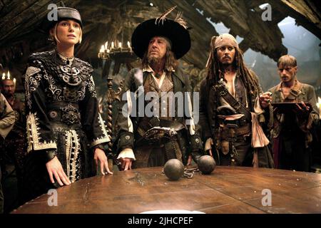 KEIRA KNIGHTLEY, Geoffrey Rush, Johnny Depp, Mackenzie Crook, PIRATEN DER KARIBISCHEN MEERE: AM ENDE DER WELT, 2007 Stockfoto