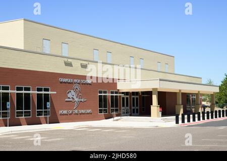 Granger, WA, USA - 11. Juli 2022; Granger High School Gebäude der Heimat der Spartaner in Yakima County Washington Stockfoto