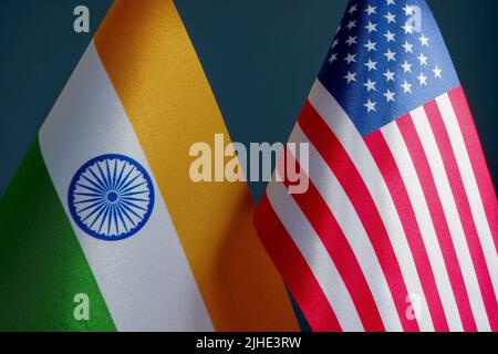 Nahaufnahme der Flaggen Indien und USA. Stockfoto