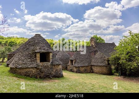 Historische Bauernhöfe Cabanes du Breuil in Saint-Andre-Dallas 'in der Nähe von Sarlat in Frankreich Stockfoto