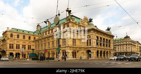 Wiener Staatsoper von außen Stockfoto