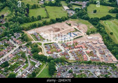Eine Luftaufnahme des neuen Gebäudes in Handforth, Greater Manchester, Nordwestengland, Großbritannien Stockfoto