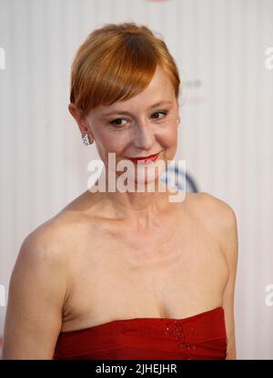 ARCHIVFOTO: Susanne Lothar starb vor 10 Jahren, am 21. Juli 2012, Schauspielerin Susanne LOTHAR, Halbportrait, Porträt, Porträt, Roter Teppich, Rote Teppich-Schau, Verleihung des Deutschen Filmpreises im Palais am Funkturm in Berlin, 24. April 2009. ?Sven Simon#Prinzessin-Luise-Straße 41#45479 Mülheim/R uhr #Tel 0208/9413250#Fax. 0208/9413260# Postgiro Essen Nr. 244 293 433 (BLZ 360 100 43)# www.SvenSimon.net. Stockfoto