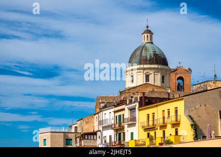 Blick auf die Kuppel der Basilika San Tommaso Apostolo, Ortona, Italien Stockfoto