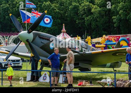 Breclav, Tschechische Republik - 02. Juli 2022 Tag Der Luftfahrt. Supermarine Spitfire Tschechische Republik. Modellflugzeug der 312 Squadron RAF Stockfoto