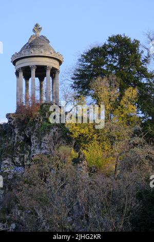 Die vertikale Ansicht des Tempels de la Sibylle auf der Insel Belvedere Stockfoto