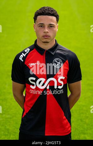 ALMERE, NIEDERLANDE - 14. JULI: Jordy Rullens von Almere City FC während des jährlichen Club Photocall im Yanmar Stadion am 14. Juli 2022 in Almere, Niederlande (Foto: Rene Nijhuis/Orange Picters) Stockfoto