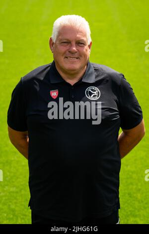 ALMERE, NIEDERLANDE - 14. JULI: Herman Koster vom Almere City FC während des jährlichen Club Photocall im Yanmar Stadion am 14. Juli 2022 in Almere, Niederlande (Foto: Rene Nijhuis/Orange Picters) Stockfoto